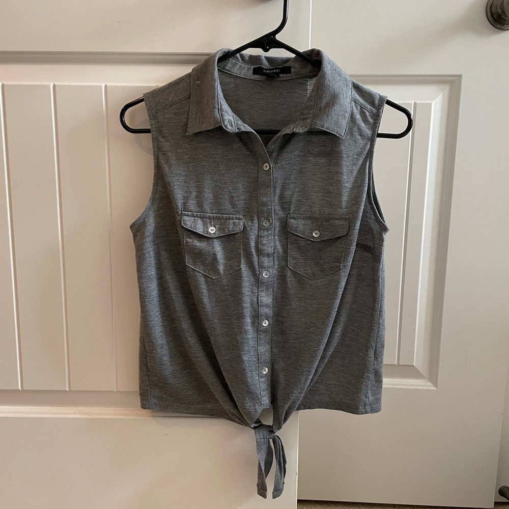 Grey button up tank
